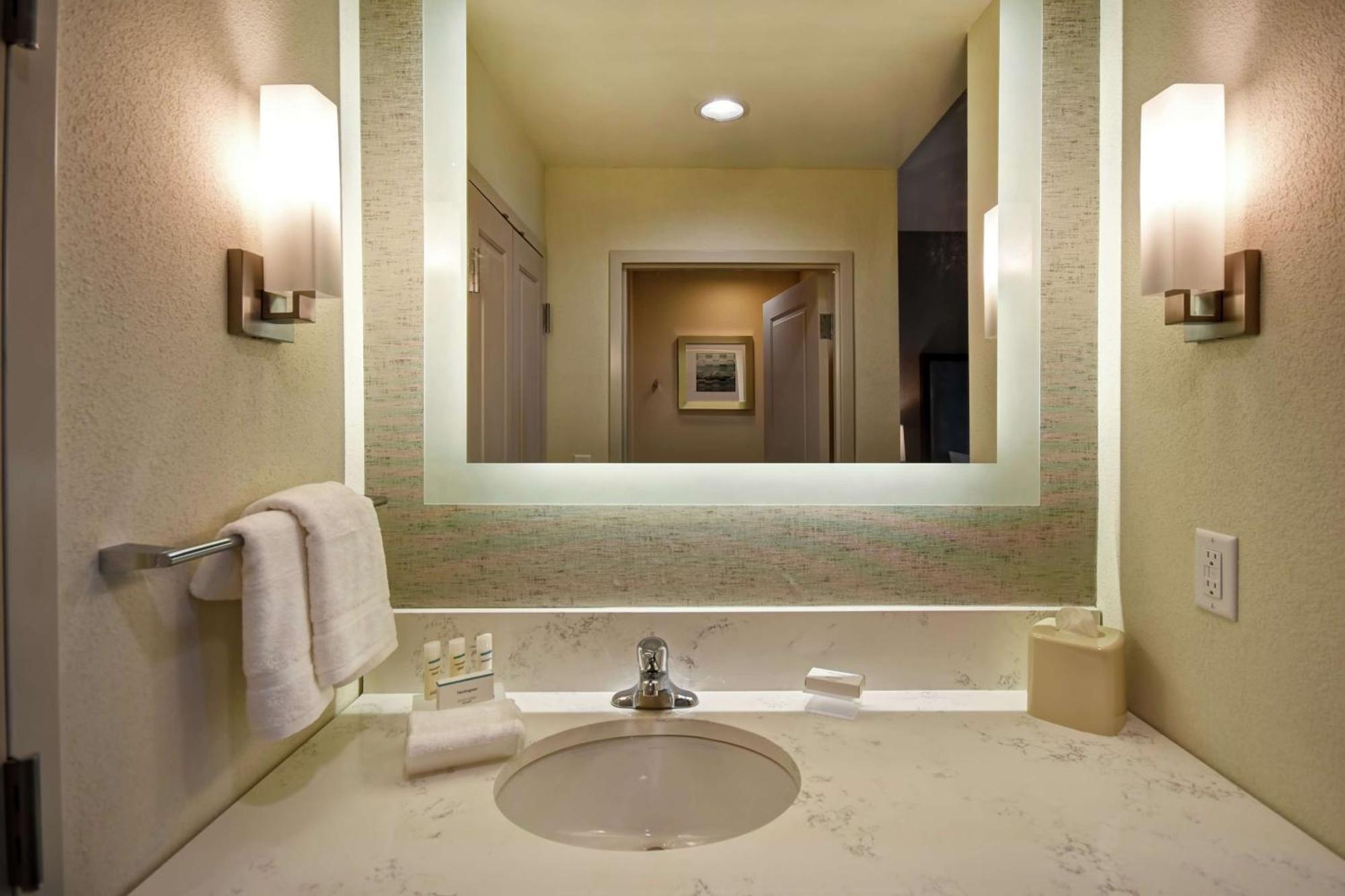 Homewood Suites By Hilton Salt Lake City Airport Экстерьер фото